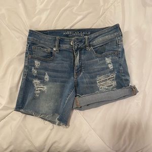 American Eagle Jean shorts size 6